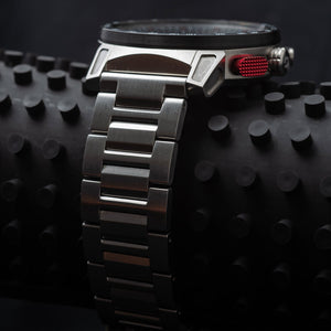 CR-01 - CHRONO WATCH WITH METAL BRACELET & MICRO ADJUSTMENT BUCKLE DangoProducts