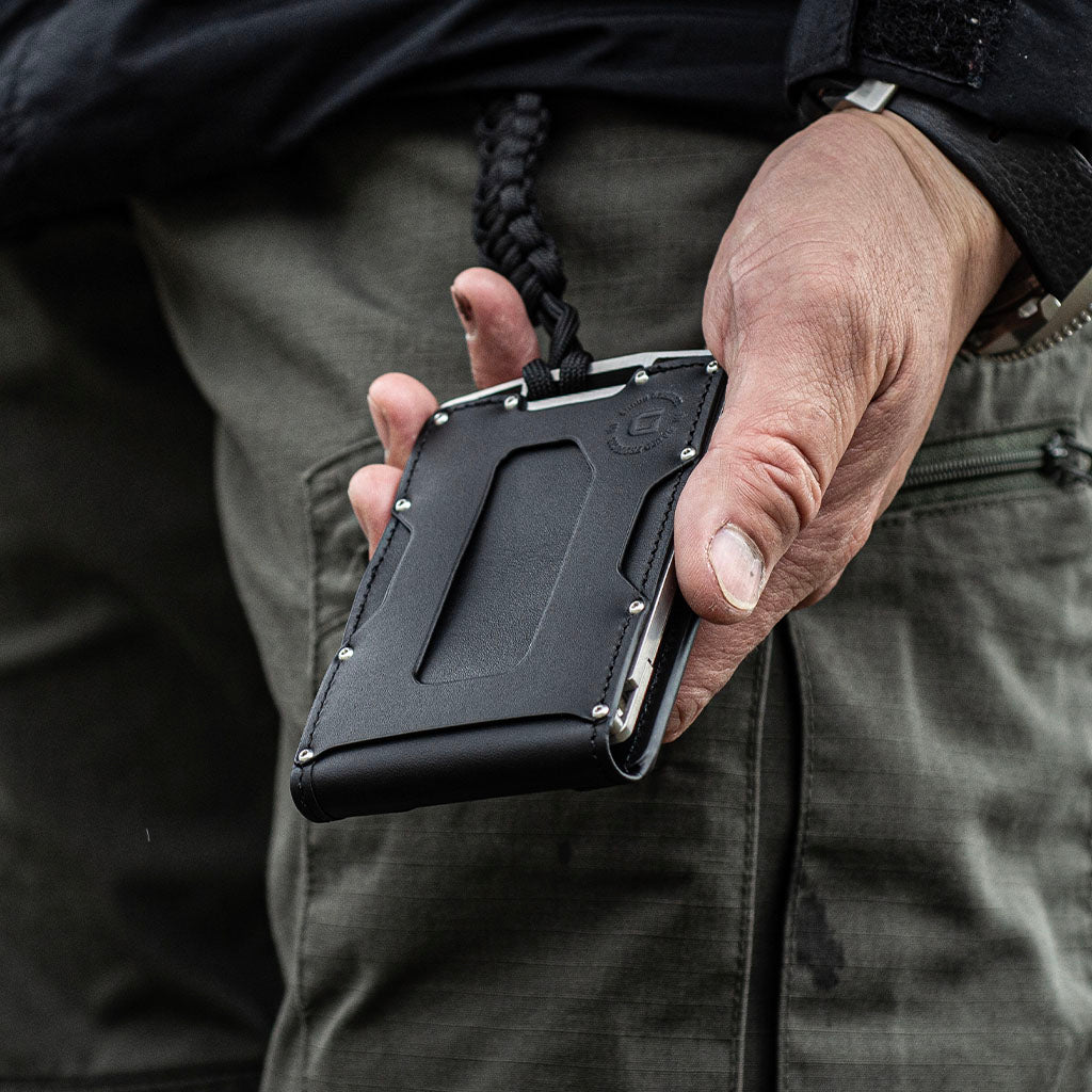 M1 LITE TITANIUM RAIL WALLET - BIFOLD POCKET DangoProducts