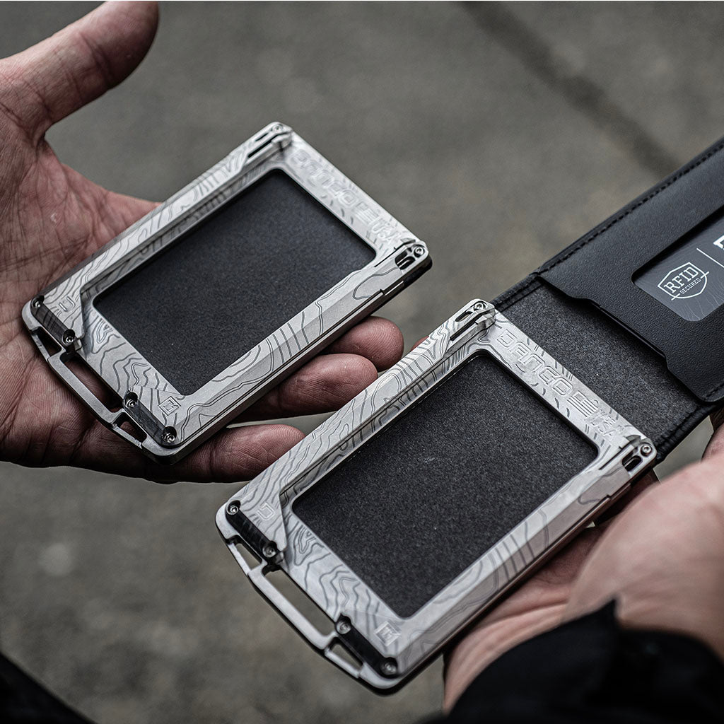 M1 LITE TITANIUM RAIL WALLET - BIFOLD POCKET DangoProducts