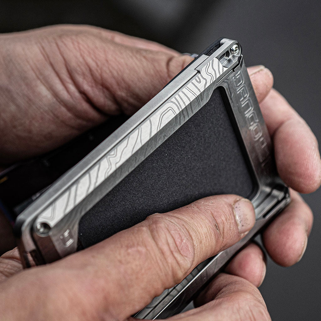 M1 LITE TITANIUM RAIL WALLET DangoProducts